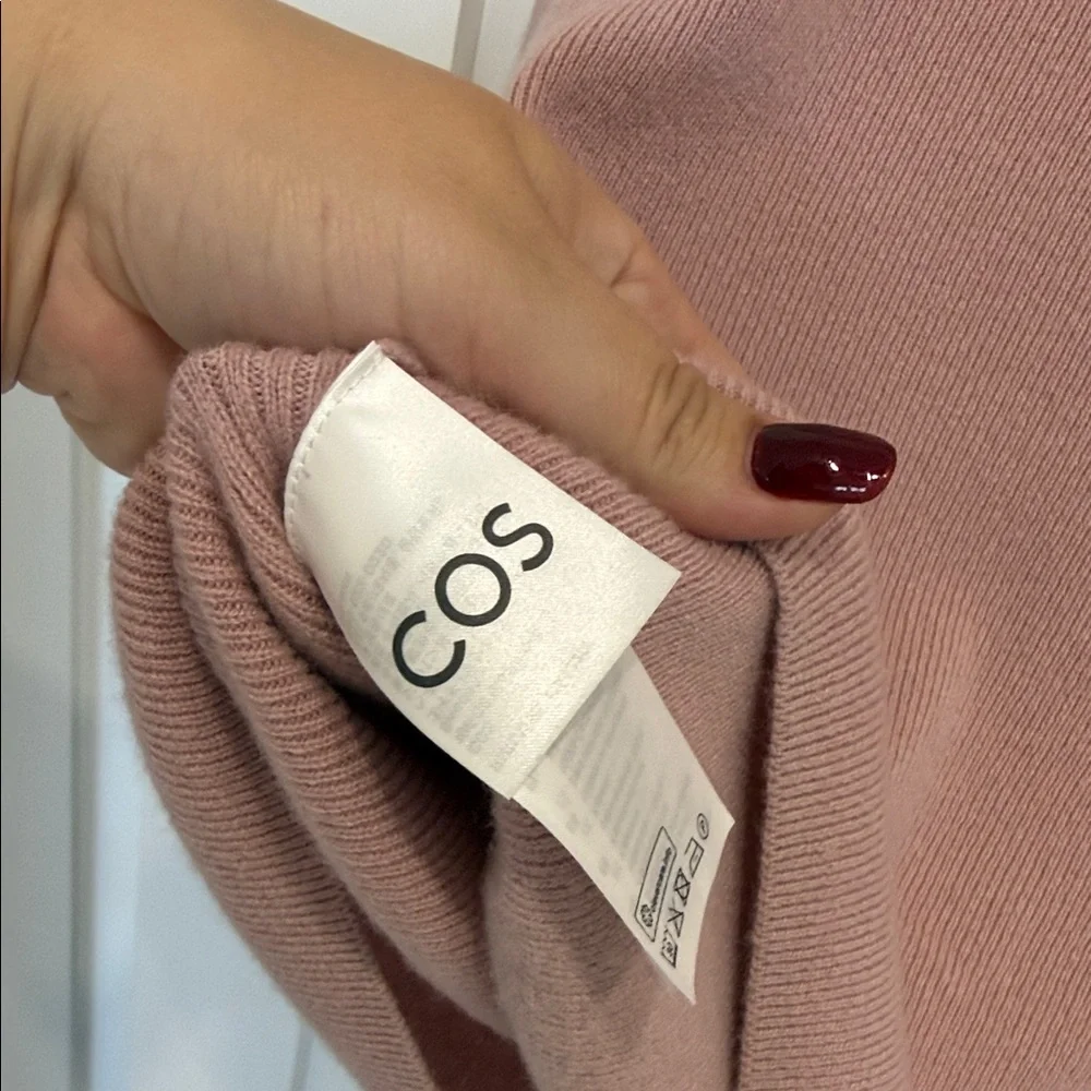 COS Dusty Pink Cashmere Crewneck Sweater - Picture 6 of 10